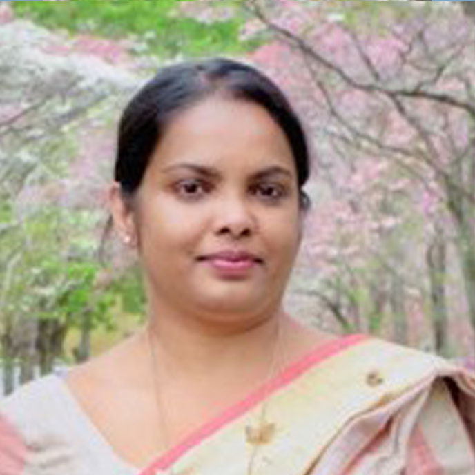 Dr. (Mrs). Chiranthi Wijesundara